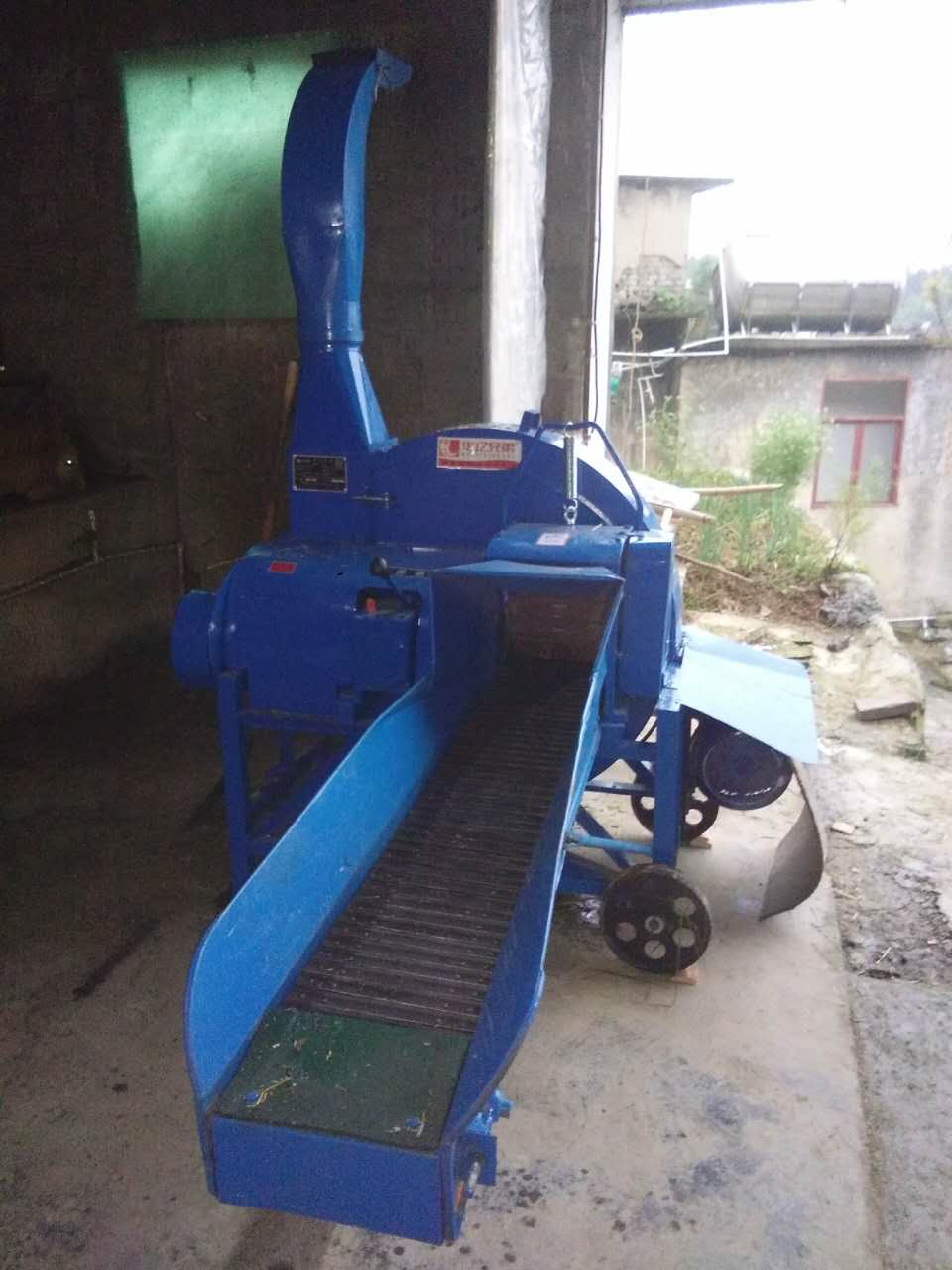養(yǎng)殖牛羊用什么牌子的鍘草機(jī)？